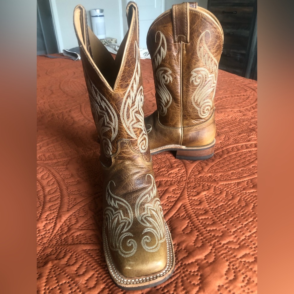 Women’s Cowboy Boots